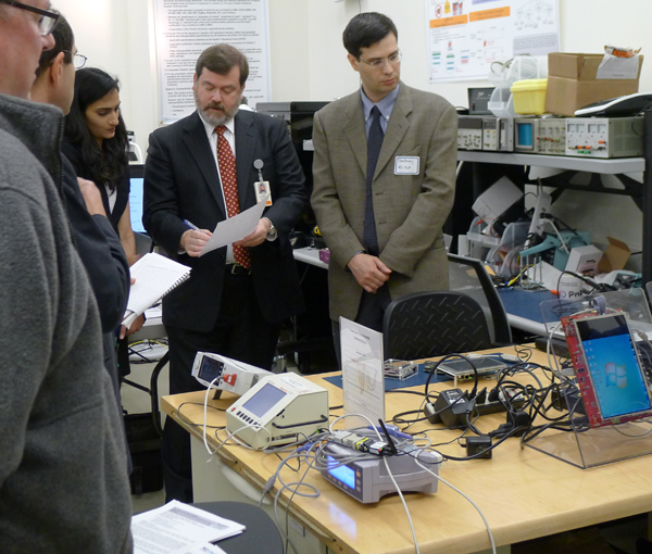 Dr. Goldman and MD PnP team show demos to industry visitors.